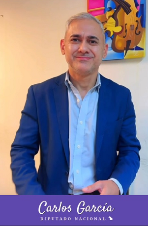 Carlos García - Biografía